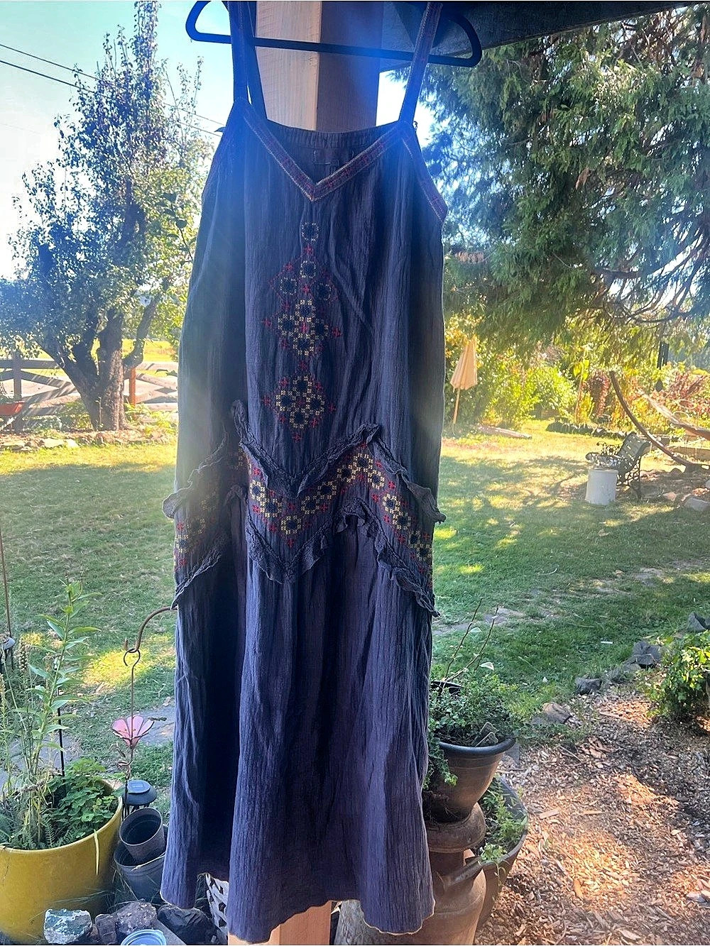 Max Studio Embroidered Maxi Dress in grey Size XL